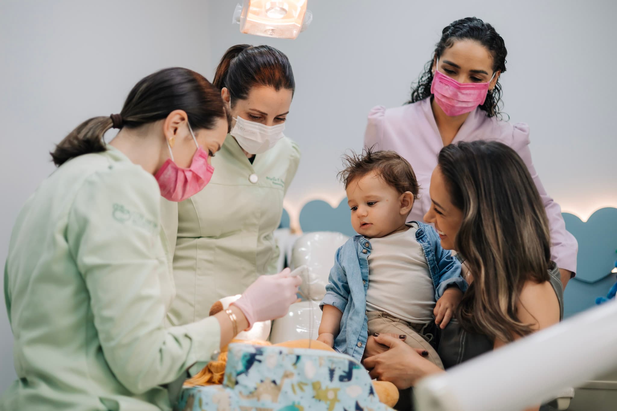 Atendimento interdisciplinar na Com Amor Acontece